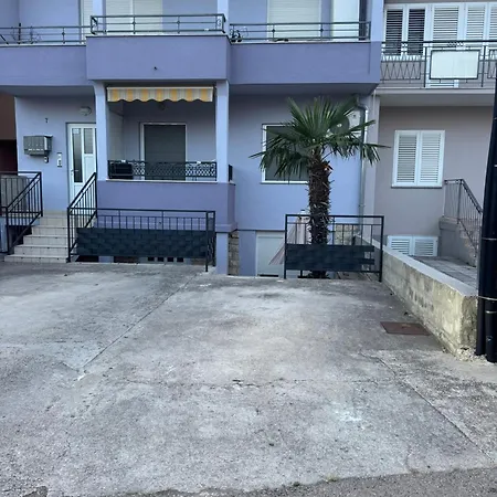 Petris - Private Parking - Self Check-in * Zadar